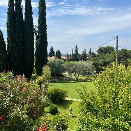 Domaine La Condamine Crillon Le Brave Hotel Екстериор снимка