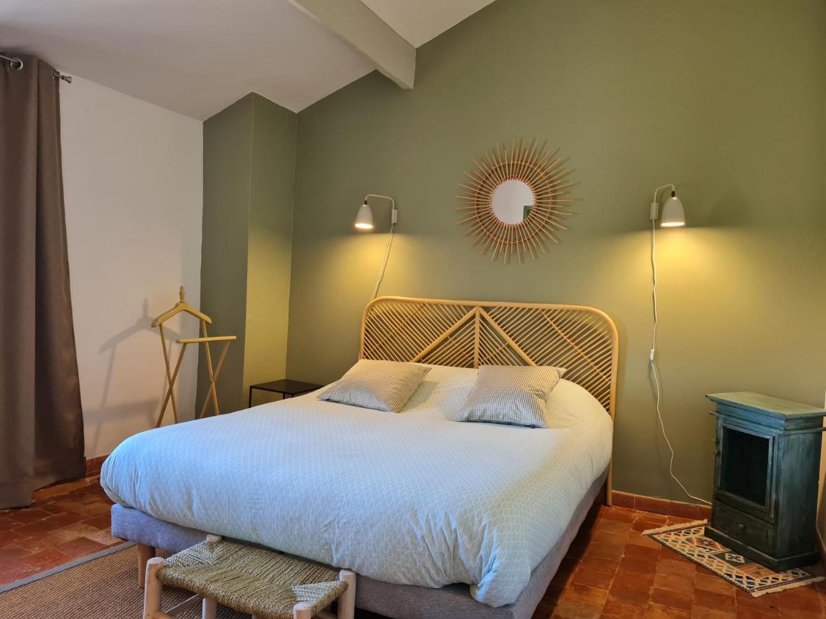 Domaine La Condamine Crillon Le Brave Hotel Екстериор снимка