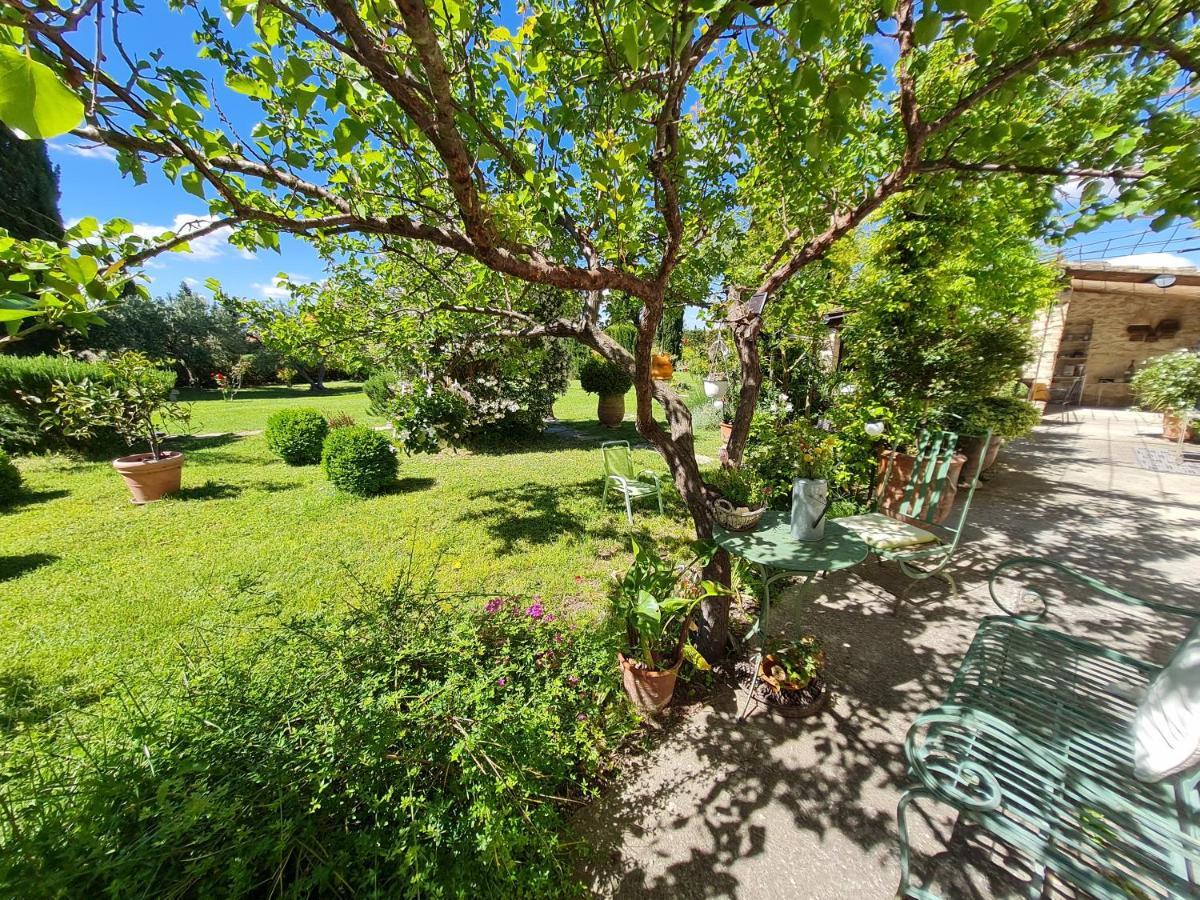 Domaine La Condamine Crillon Le Brave Hotel Екстериор снимка